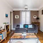 Veeve - Spacious By Canal Saint Martin